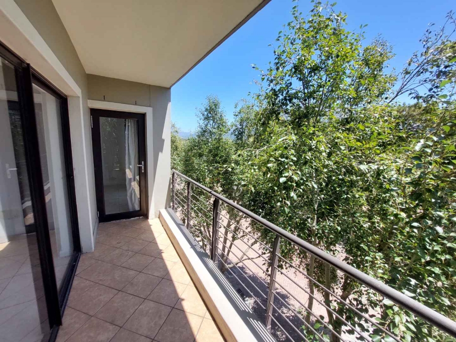 To Let 2 Bedroom Property for Rent in Rondebosch Western Cape